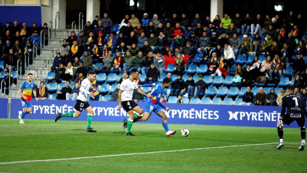 Un moment del partit d'aquesta tarda