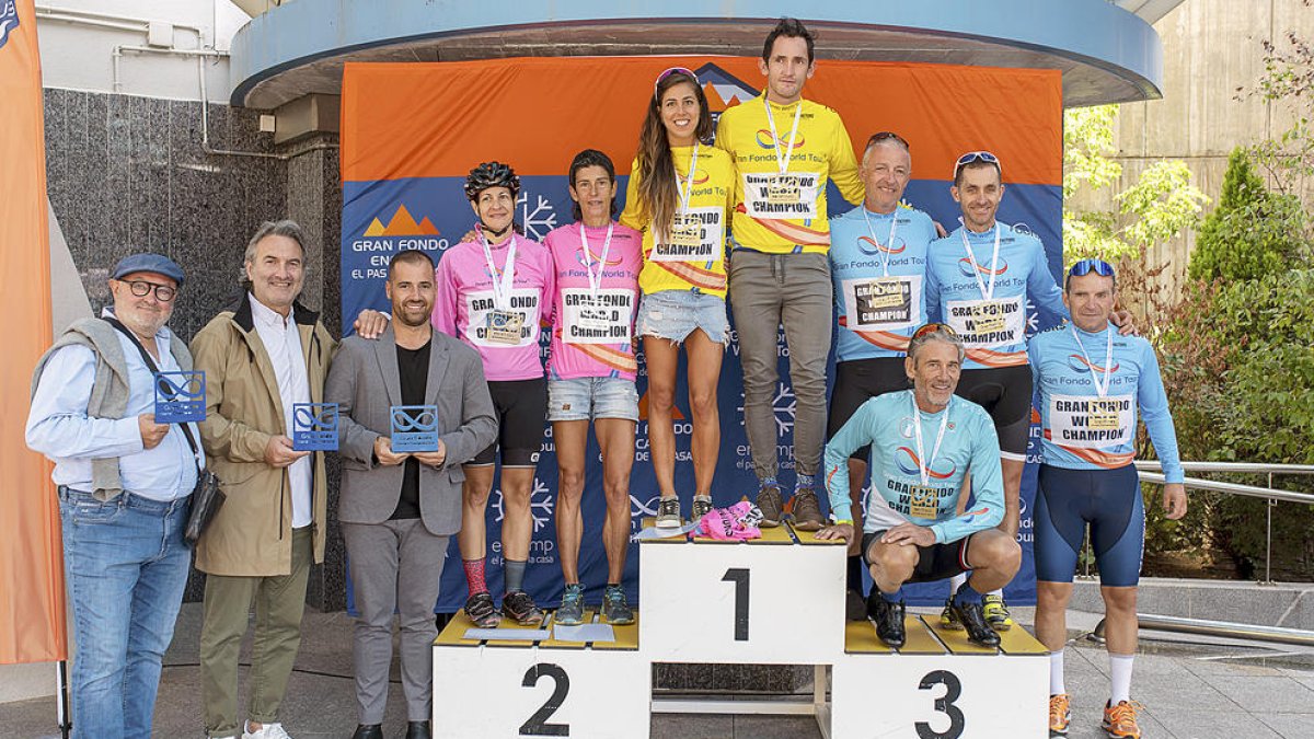 Podis de la Gran Fondo Encamp Pas de la Casa.