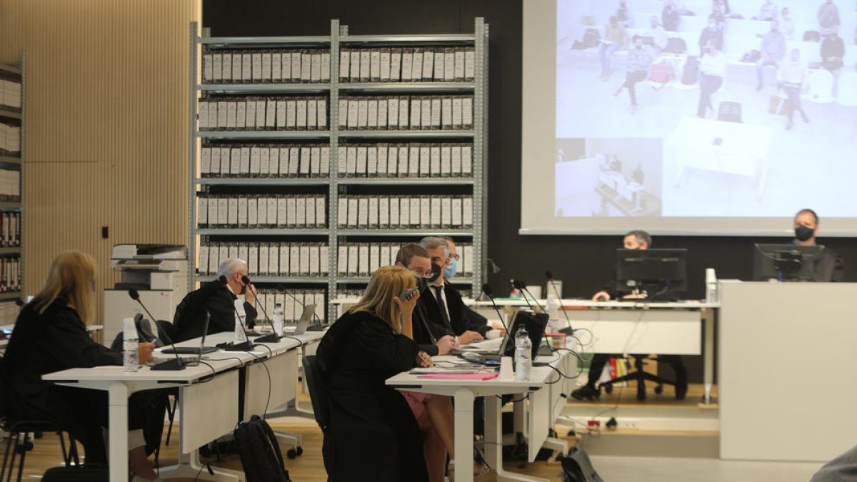 Lletrats de la defensa en una jornada de l'any passat.