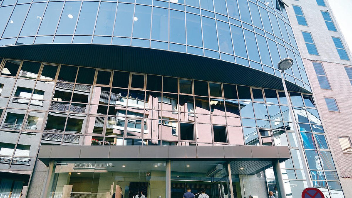 Exterior d'Immigració.