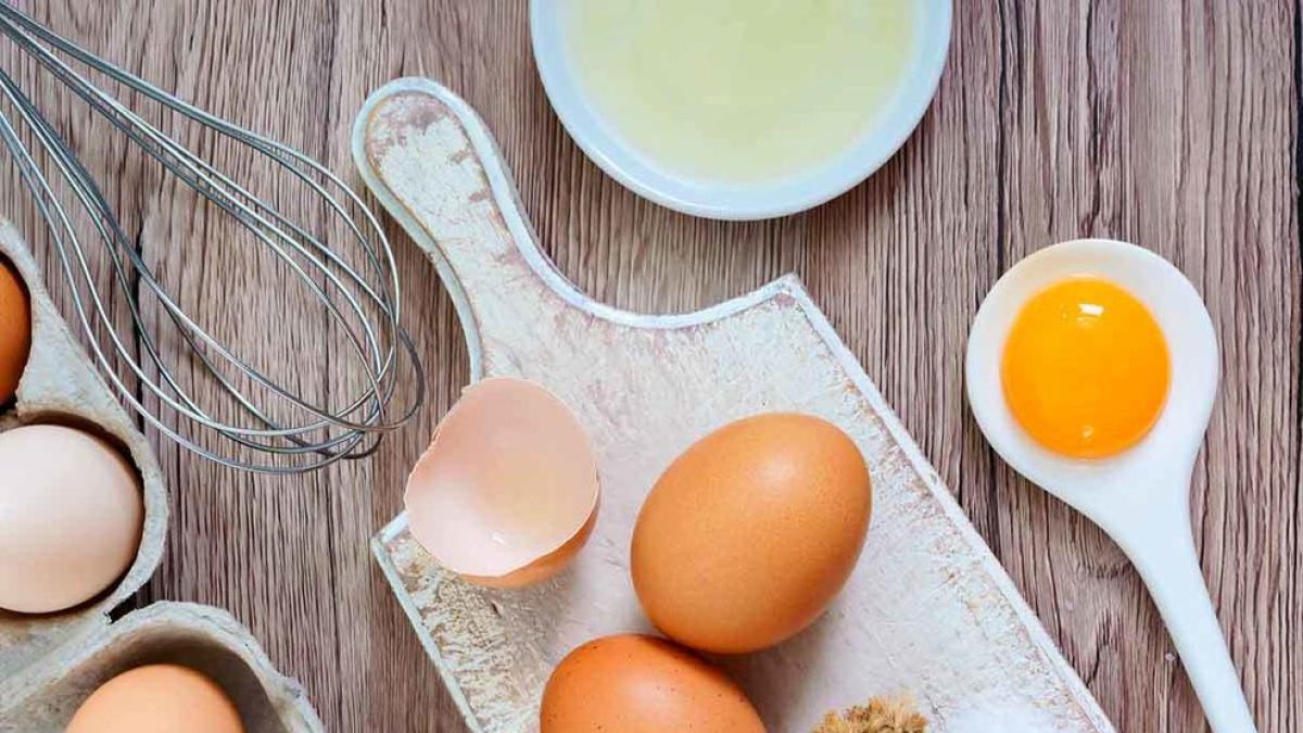 L'etiqueta informa del tipus de criança de la gallina