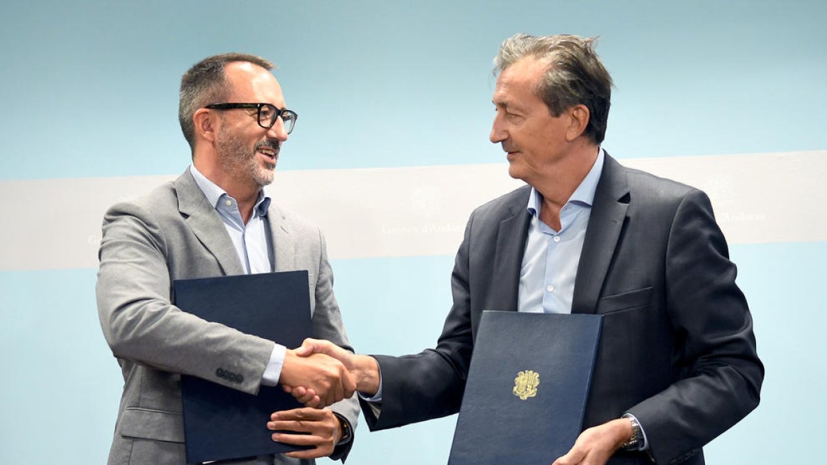 Signatura conveni de col·laboració amb l'Automòbil club d'Andorra