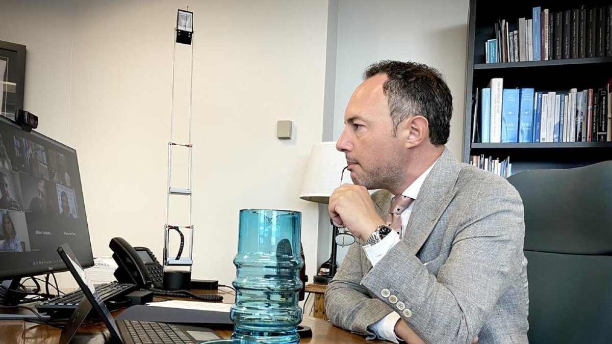 Espot atenent els mitjans andorrans