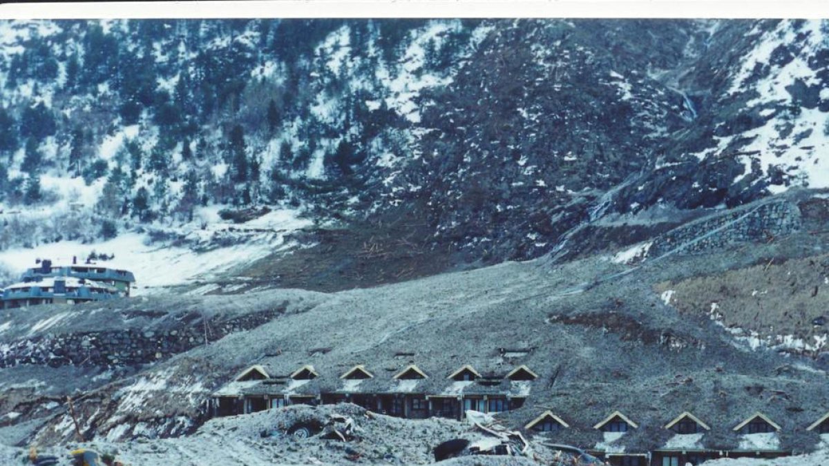 Imatge de la destrucció que va provocar l'allau d'Arinsal