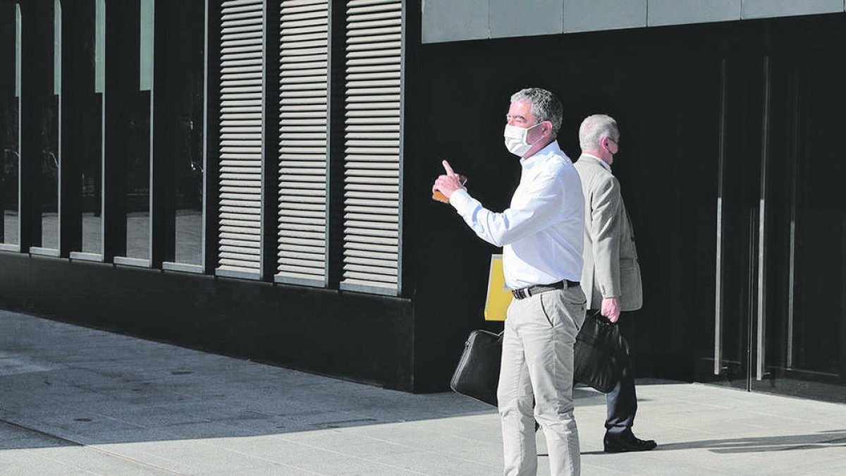 Joan Pau Miquel a les portes de la Batllia.