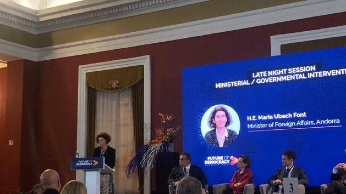 Maria Ubach fa una crida a la solidaritat