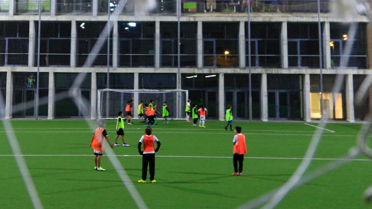 El futbol és l'esport amb més llicències al país.