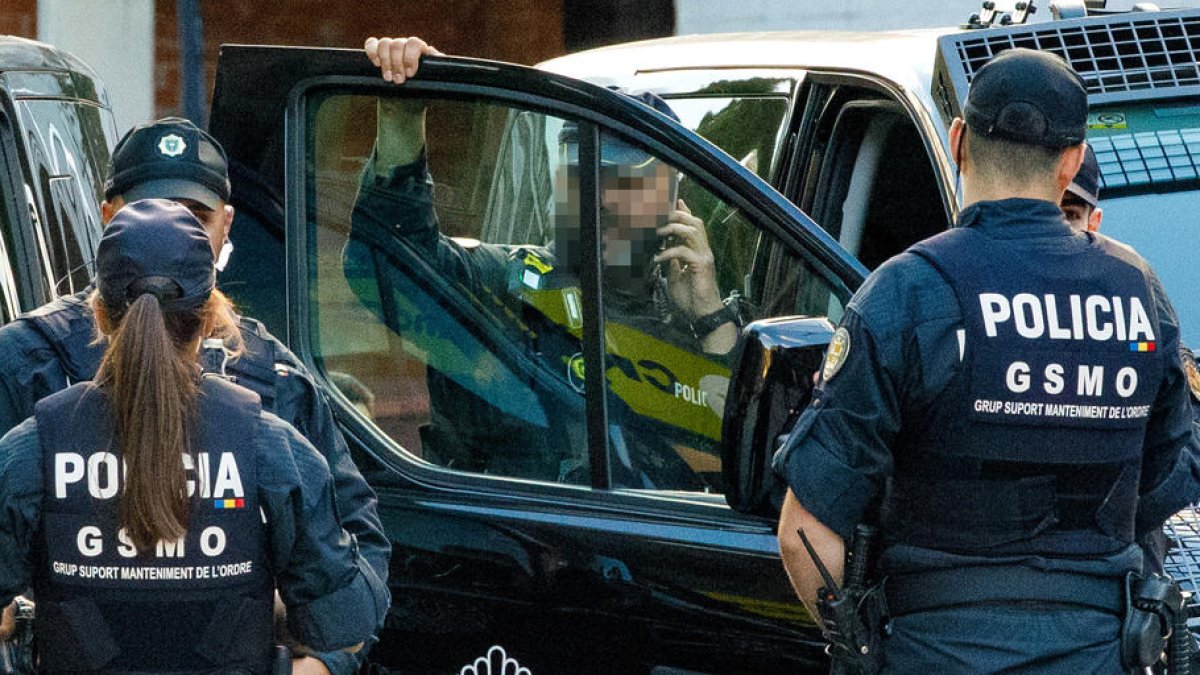 Uns agents de policia en una imatge d'arxiu.