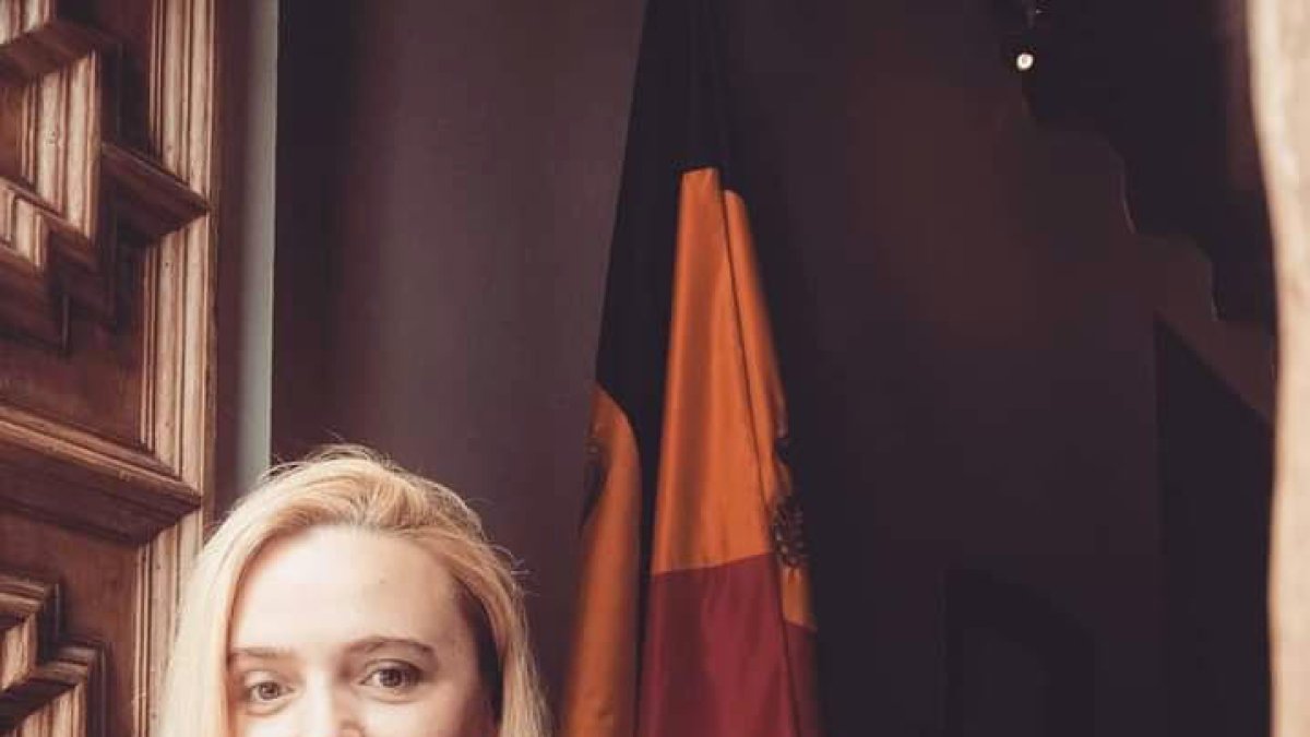 Laura Lladó, Guia cultural