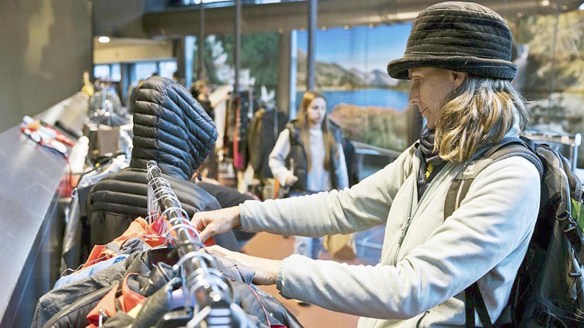 Una dona al Vide Dressing.