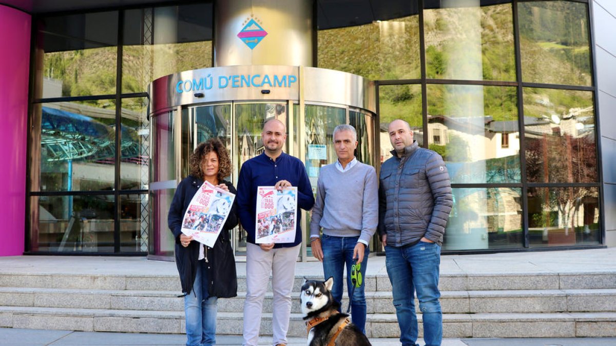 Un instant de la presentació.