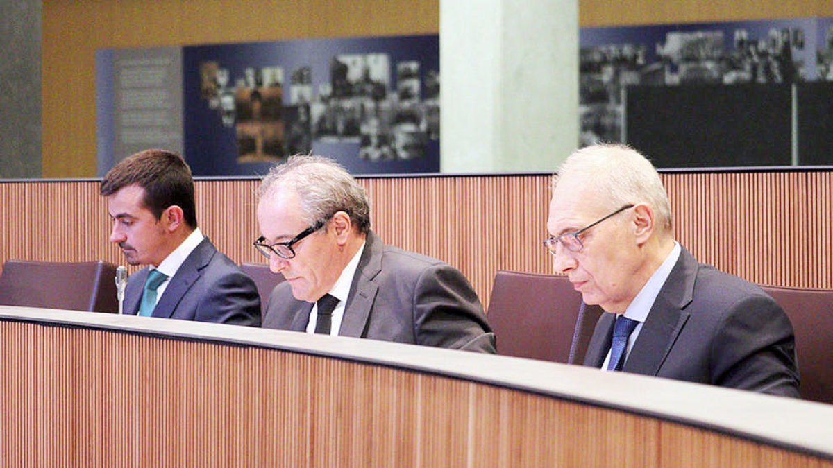 El grup parlamentari de terceravia.