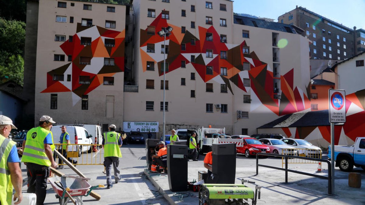 L'aparcament de l'Església suposarà la construcció d'un centenar de noves places a la part alta de la parròquia.