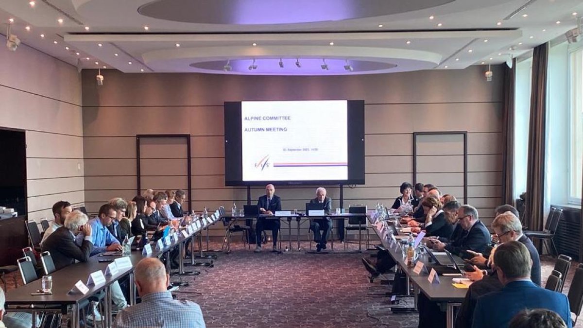 La pròxima trobada amb la FIS serà 3 al 5 de maig a Dubrovnik