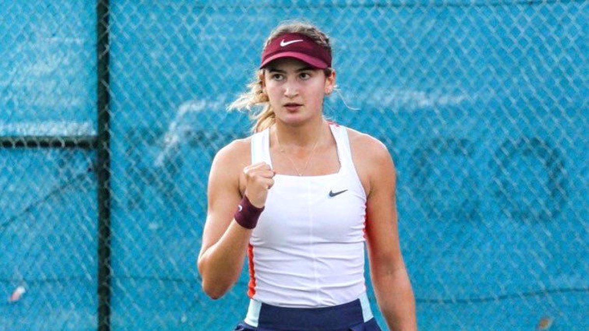 Vicky Jiménez Kasintseva celebra un punt durant un torneig recent.