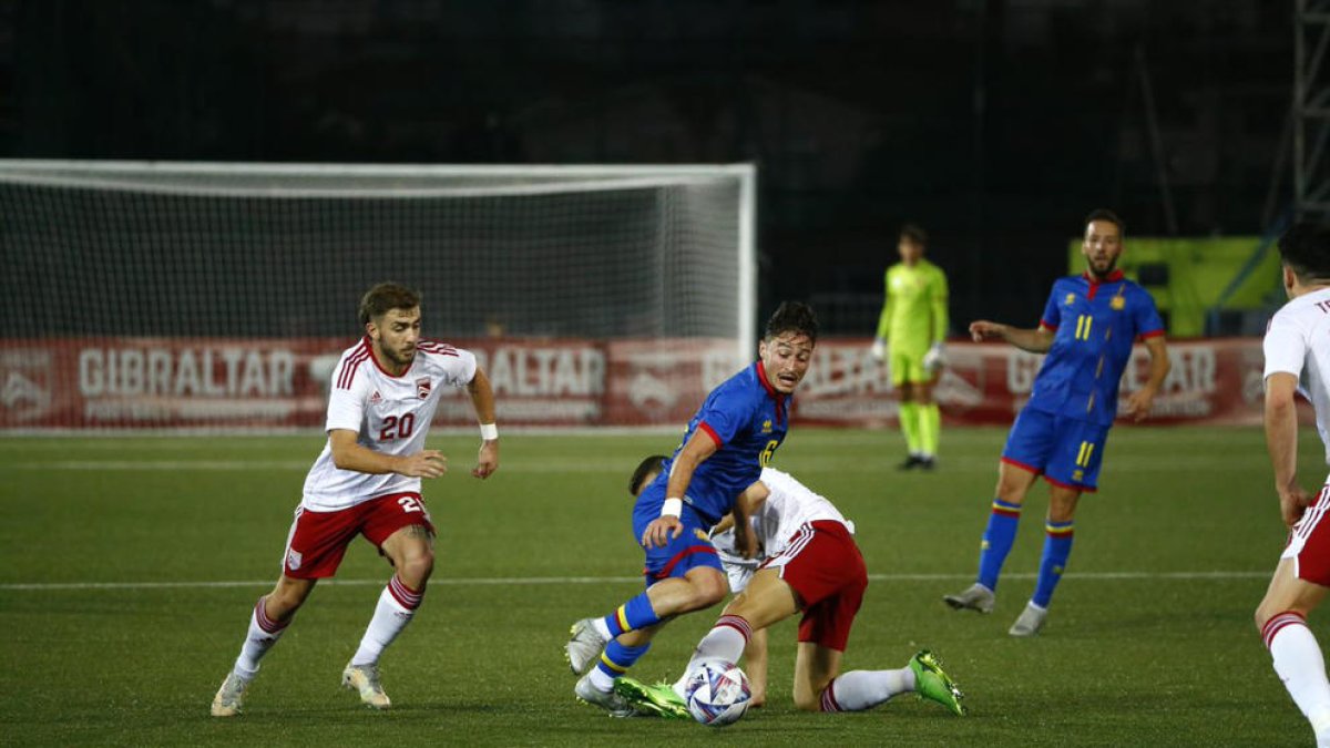 Un moment del partit d'Andorra contra Gibraltar.