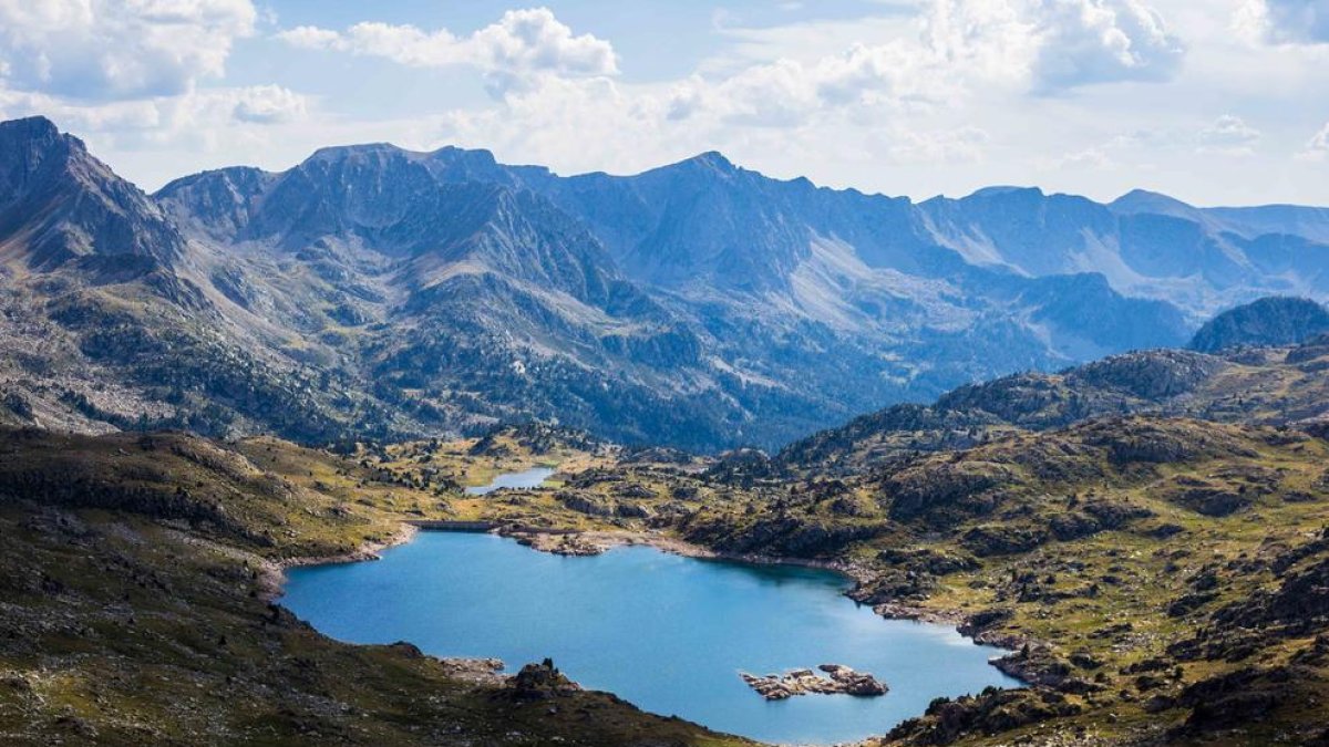 'La mare del riu', primer premi del concurs de fotografia 'Descobreix la Vall del Madriu-Perafita-Claror'