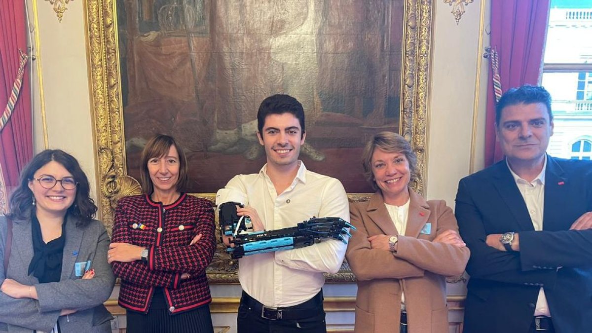 Hand Solo, premiat per la lliga universal pel bé públic a França