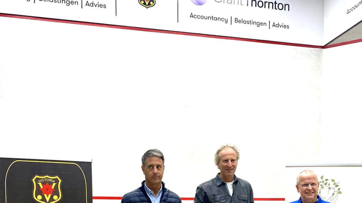 Suárez, a l'esquerra.