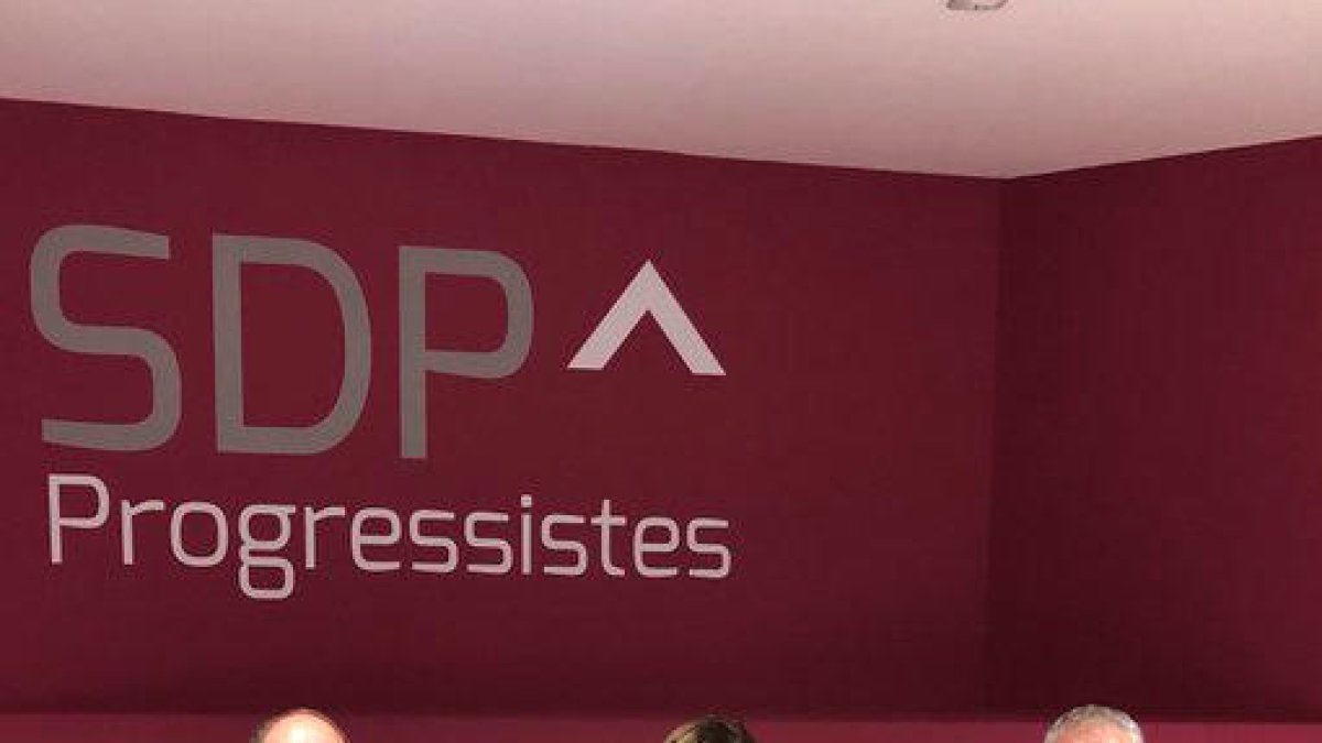 Víctor Naudi, Elisabet Zoppetti i Josep Roig.