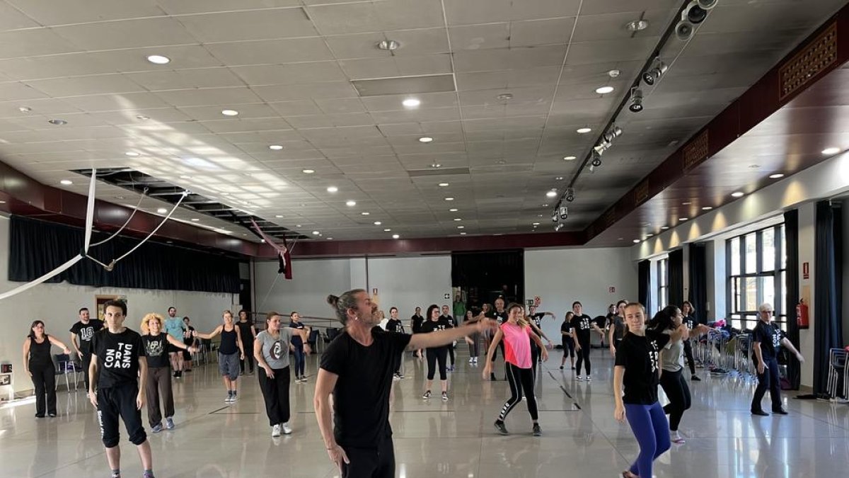 El coreògraf ha explicat que la dansa tradicional evoluciona
