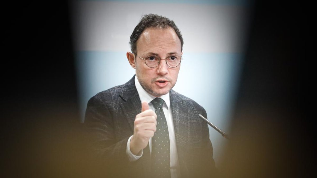 Xavier Espot en la presentació de mesures d'aquest matí