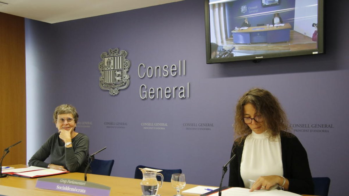 conselleres socialdemòcrates PS judith salazar i susanna Vela