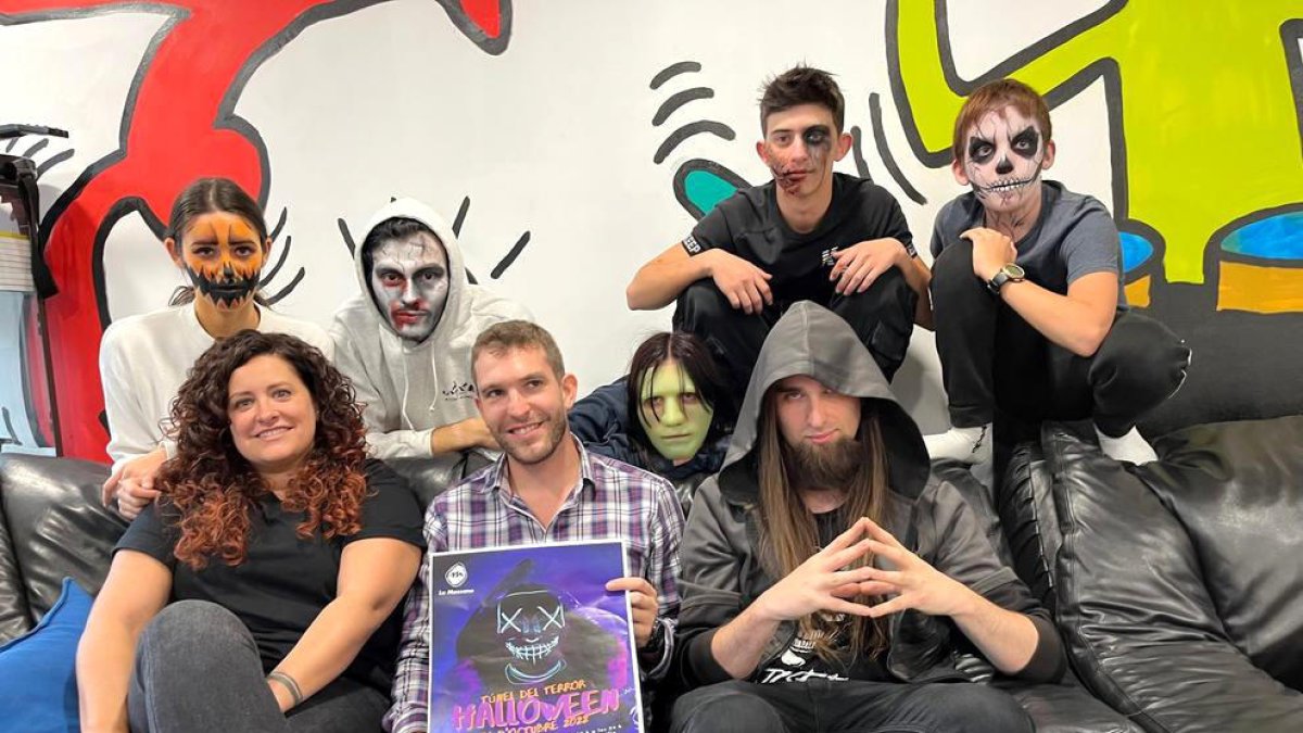 Presentació del túnel del terror, ahir a la Massana.