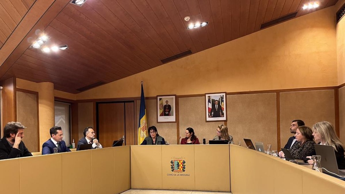 Sessió de consell de comú a la Massana