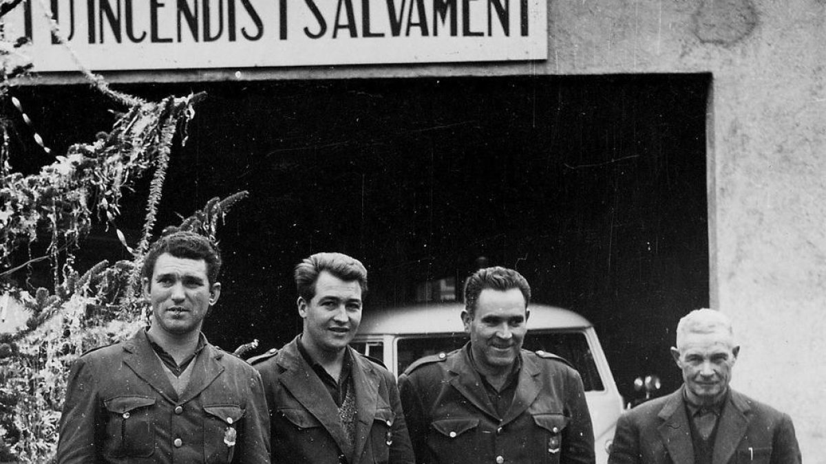 Mallol amb altres membres de la promoció