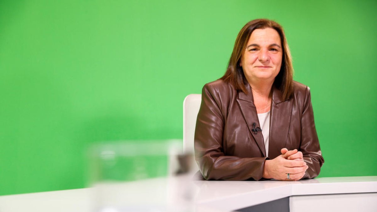 La ministra d'Administracions Públiques i Participació Ciutadana, Trini Marín, abans de l'inici del programa.