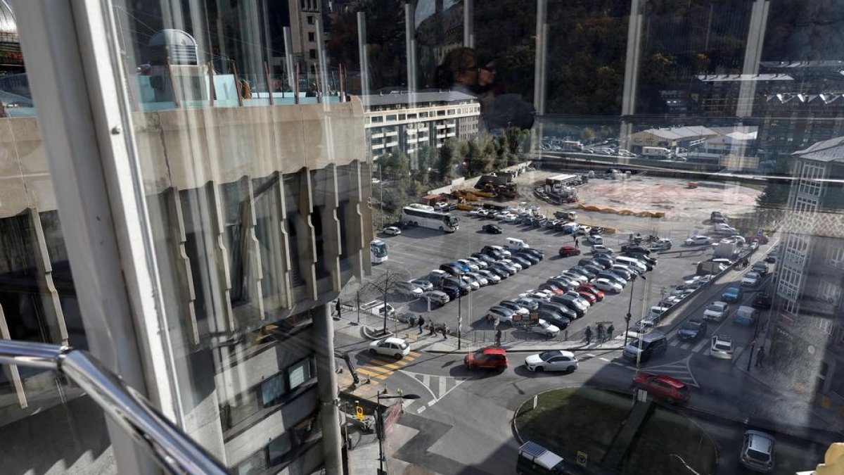 L'aparcament de Prada Casadet aquest migdia