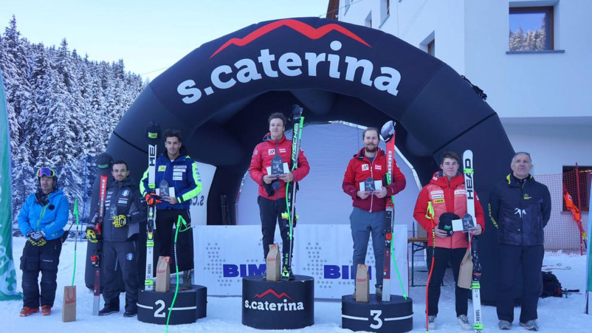 Joan Verdú, a l'esquerra, va aconseguir el segon lloc al supergegant de Santa Caterina.
