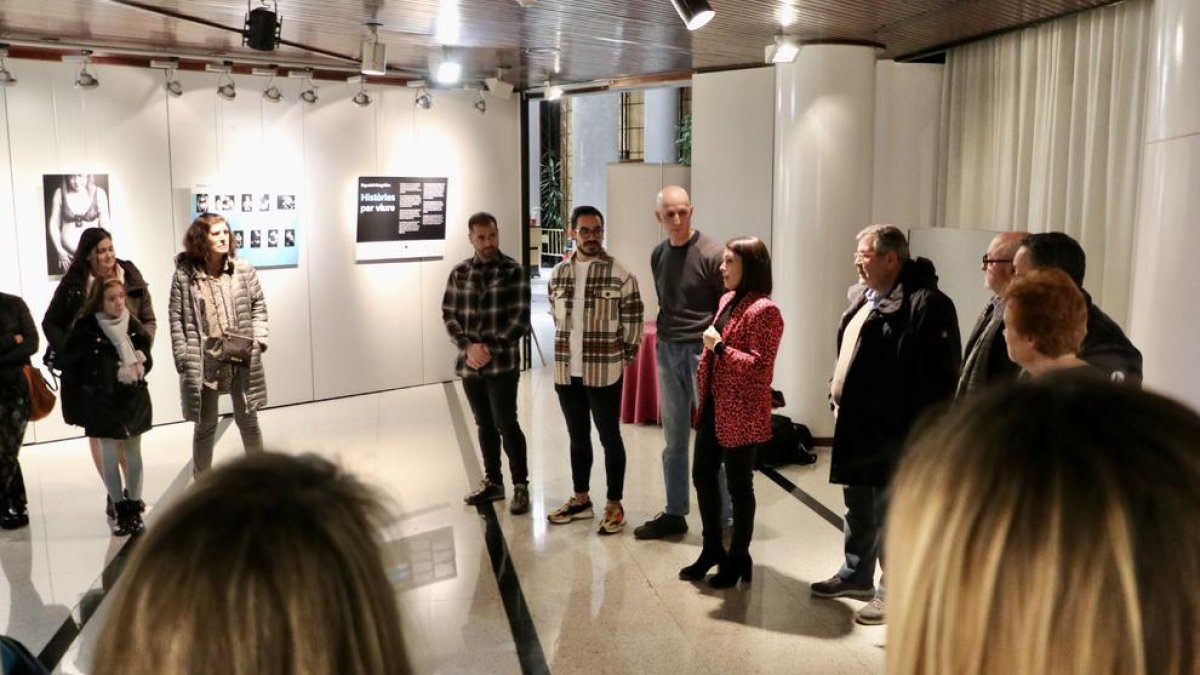 Inauguració de l'exposició fotogràfica 'Històries per viure'