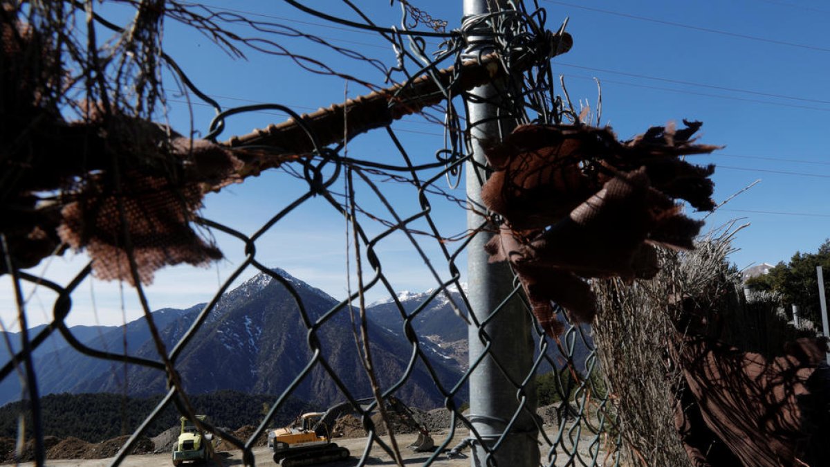 L'abocador de Beixalís, que està a punt de clausurar-se.