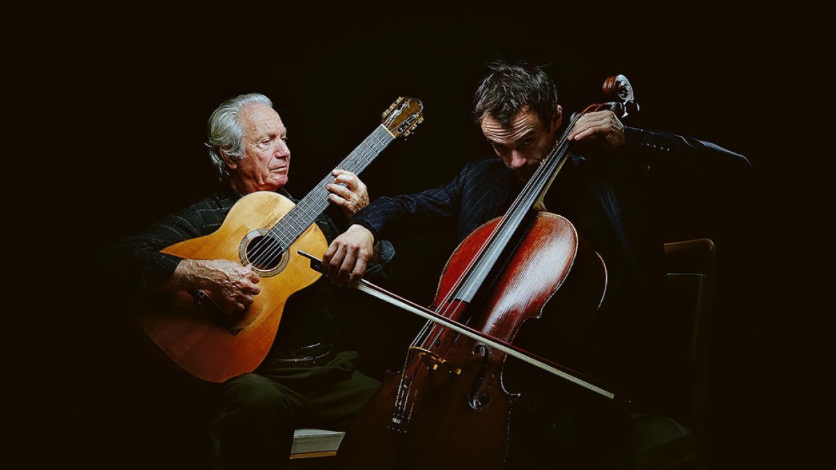 El violoncel·lista Gaspar Claus, a la dreta, amb el seu pare, Pablo Soler.