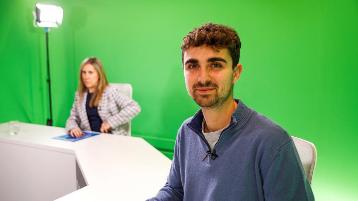Pietat Martín Vivas i Arnau Ramió al plató de Diari TV.