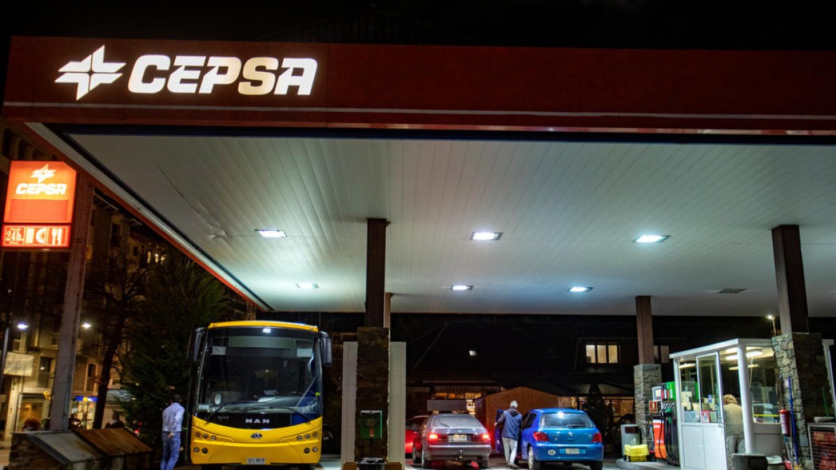 Una benzinera d'Andorra la Vella.