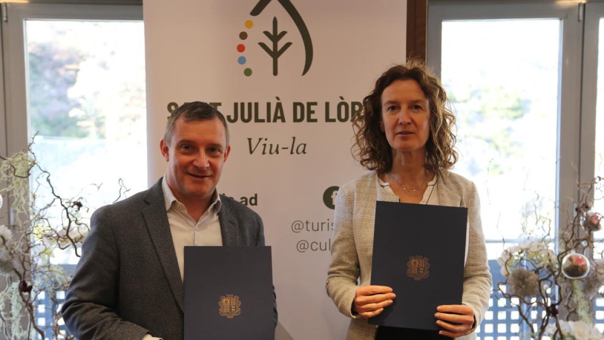 Majoral amb la ministra Calvó