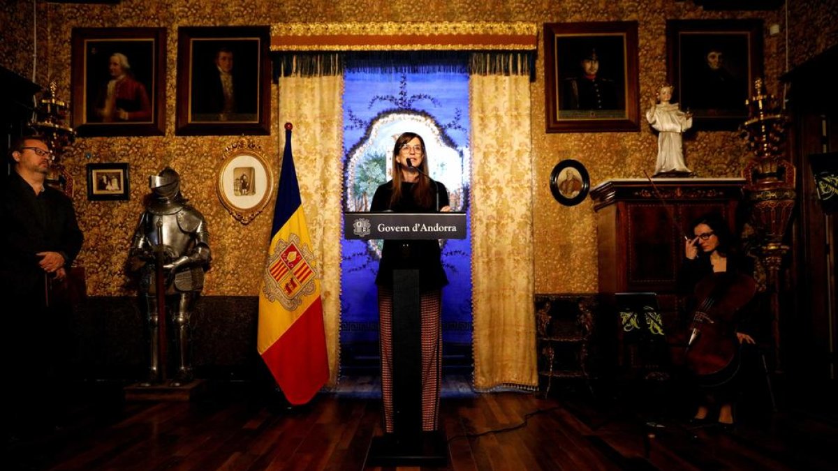 Sílvia Riva ha presentat l'experiència multisensorial al museu Areny-Plandolit