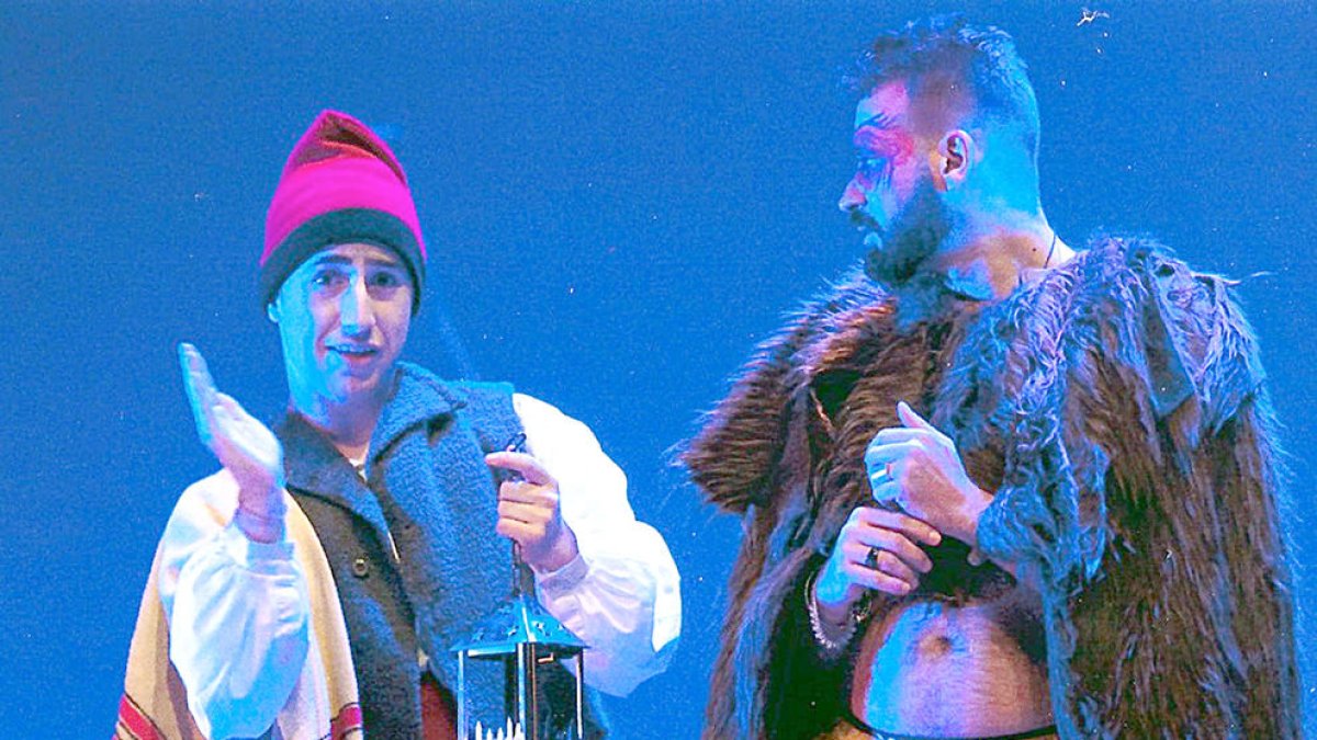 Pol Martos, Estudiant i actor amateur