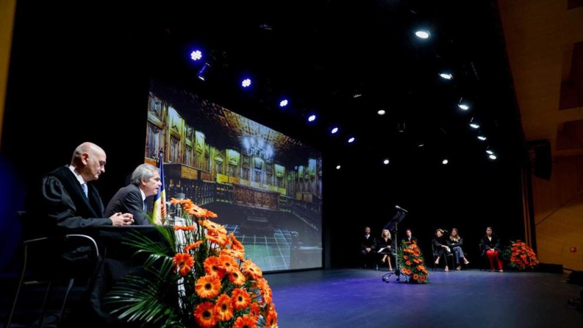 Els advocats celebren la festivitat del seu patró