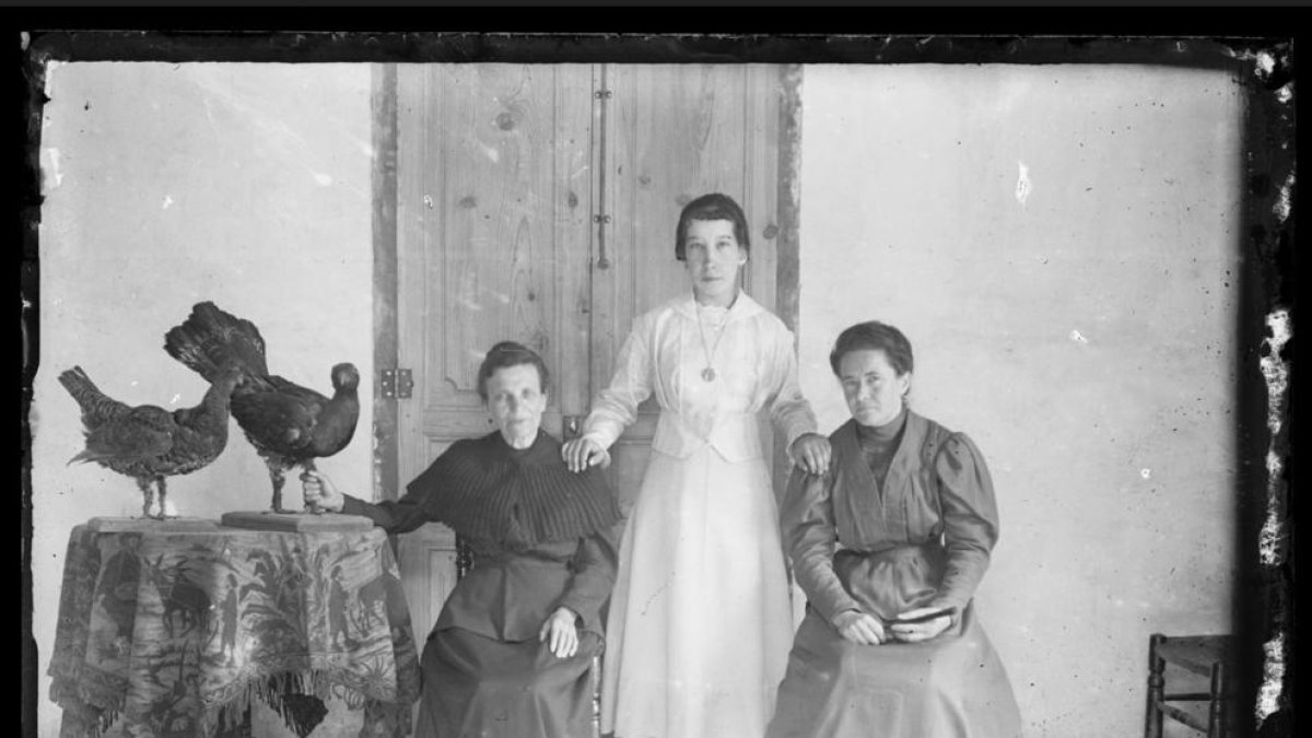 Una de les imatges del fons fotogràfic de la Casa Cremat d'Anyós