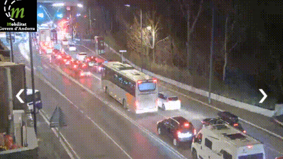 Cues de sortida per la frontera del riu Runer