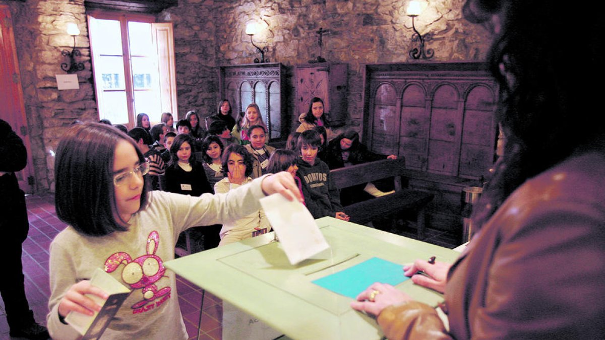 Eleccions de l'edició del 2009 del Consell d'Infants de Sant Julià de Lòria.