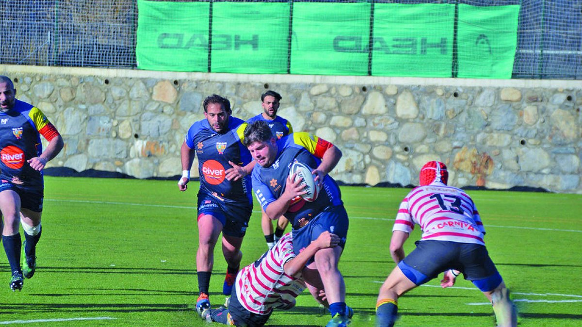 El VPC Andorra va perdre ahir a la Teixonera de Barcelona, al camp del Químic.