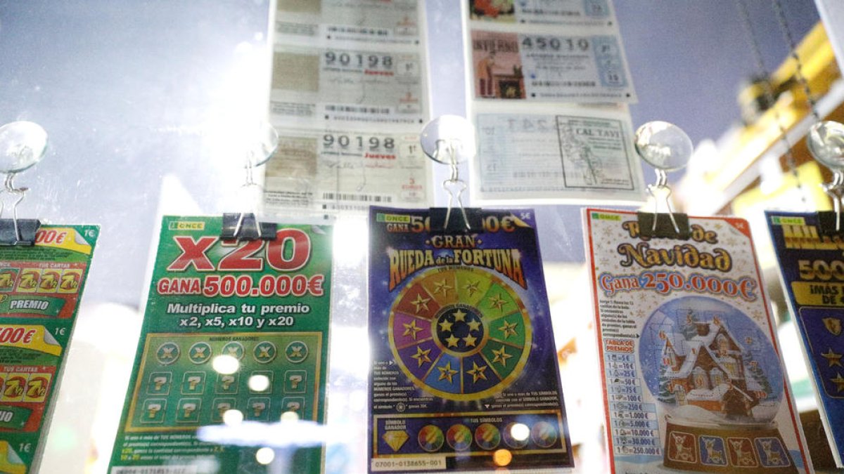 Cupons de l'ONCE en un estanc d'Escaldes-Engordany.