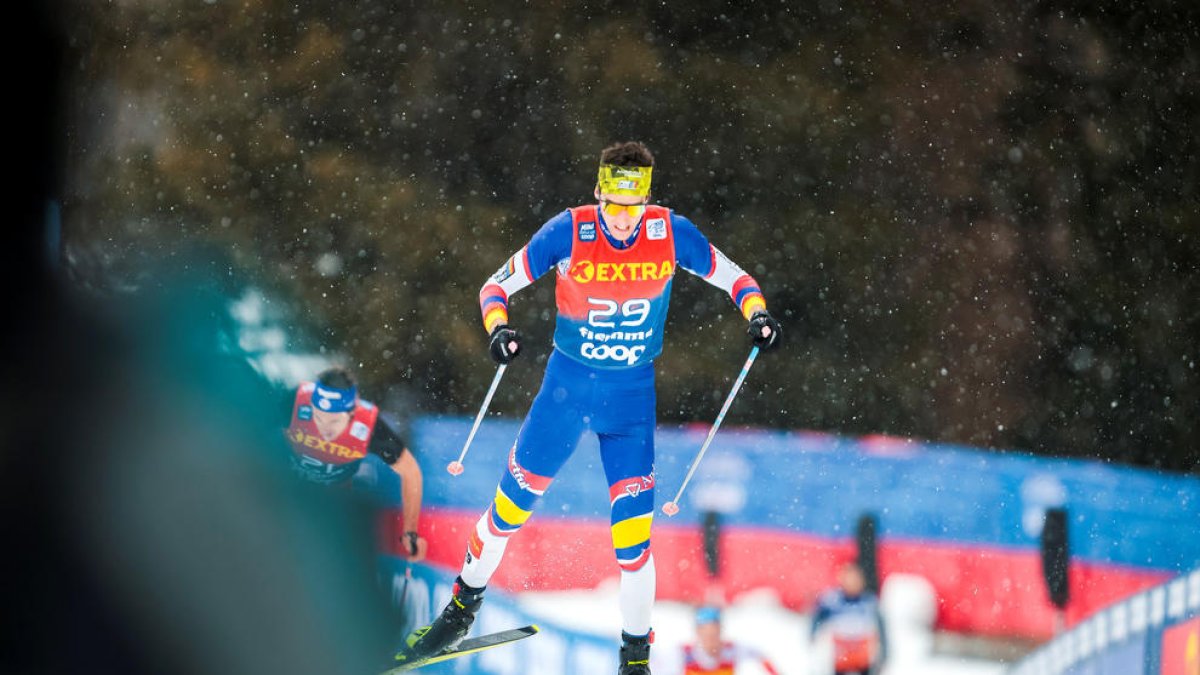 Irineu en ple esforç abans d'arribar a la meta, ahir.