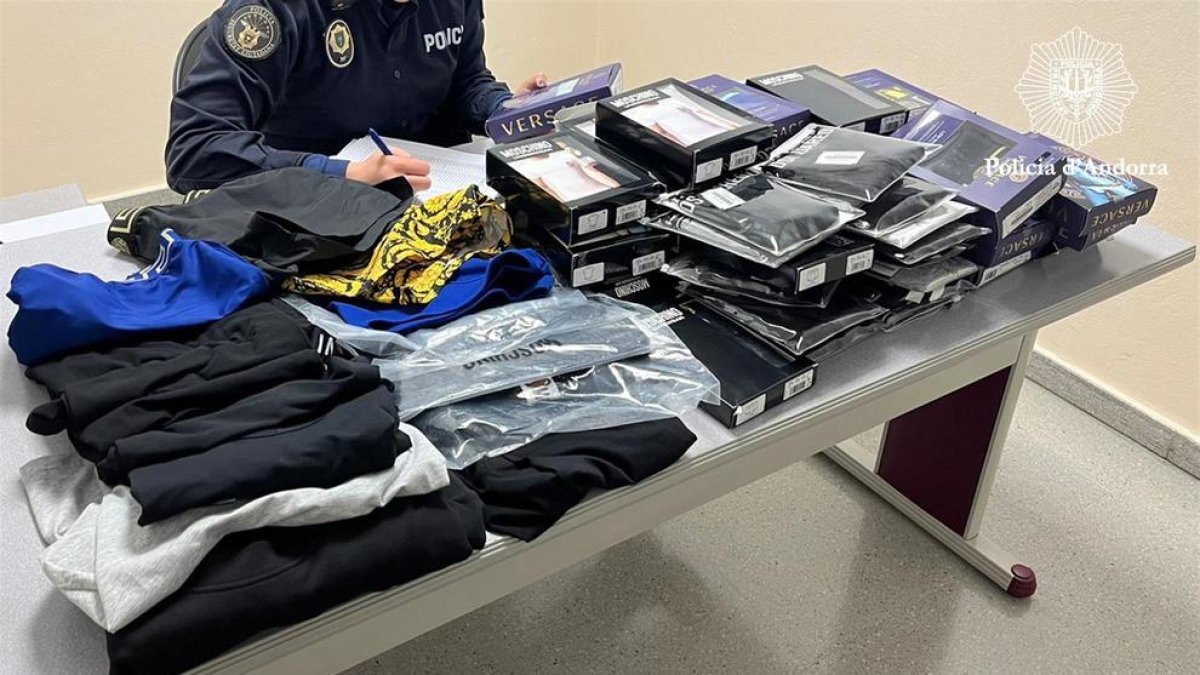 Llenceria furtada a una botiga d'Andorra la Vella
