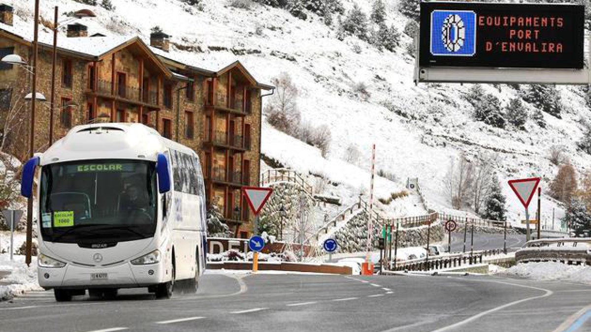 Una línia de transport escolar, imatge d'arxiu.